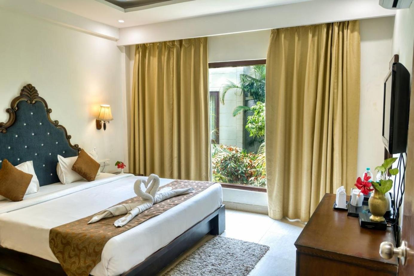 Sunday Alaya Corbett Villa Ramnagar  Exterior photo